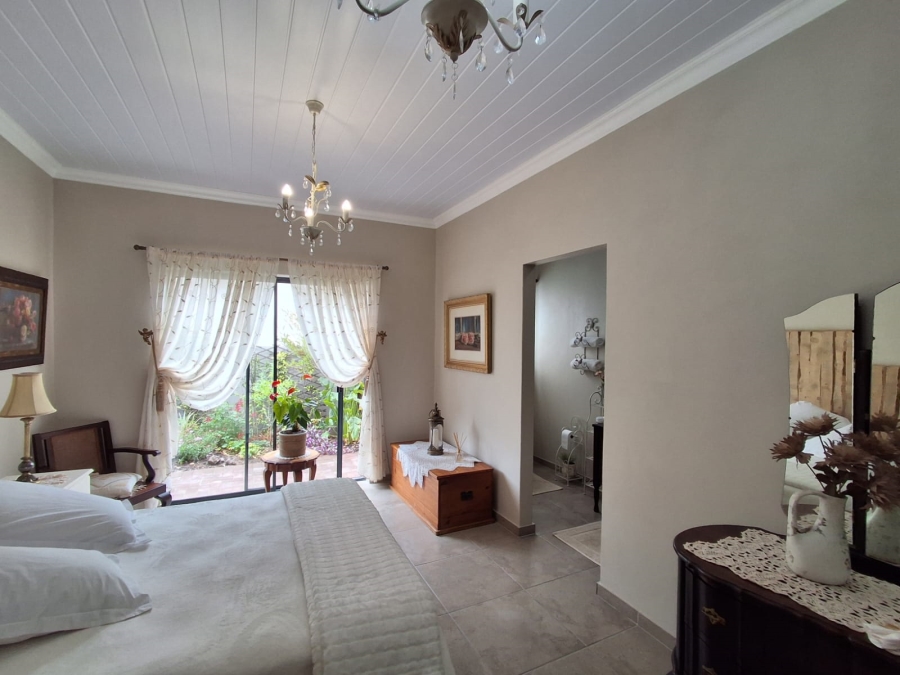 3 Bedroom Property for Sale in Stilbaai Wes Western Cape